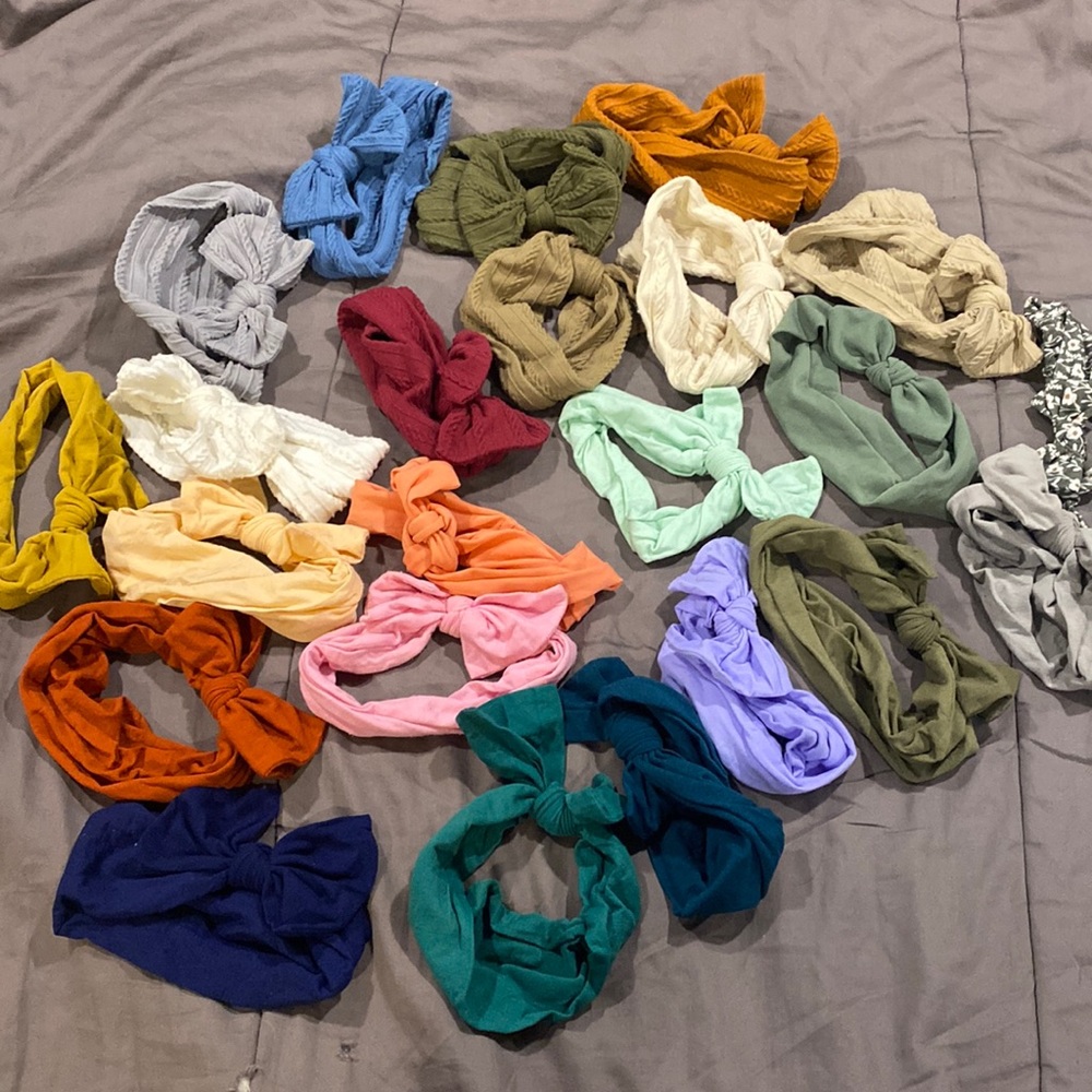 Bundle of baby bows